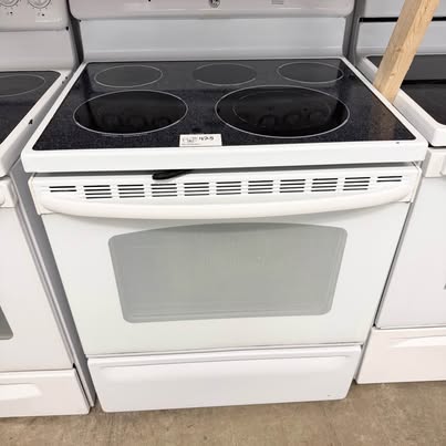 Cuisinière GE Blanche