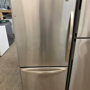 Réfrigérateur Kenmore Stainless Congélateur en Bas