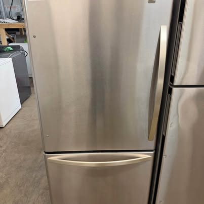 Réfrigérateur Kenmore Stainless Congélateur en Bas